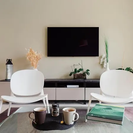 Calme Spacieux Et Confortable Apartment *